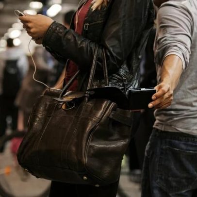 Casal de carteiristas detido em flagrante em Lisboa