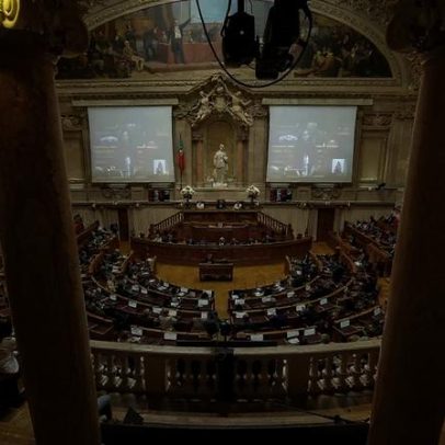 Parlamento aprova gratuitidade da assistência a pessoas com deficiência