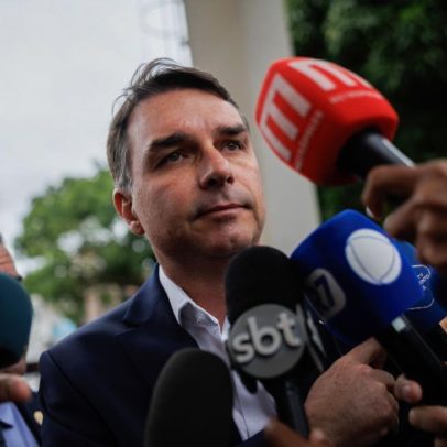 Fuga de mensagens abala campanha presidencial do filho de Bolsonaro
