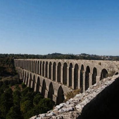 Tomar interrompe circulação pedonal no Aqueduto dos Pegões por segurança