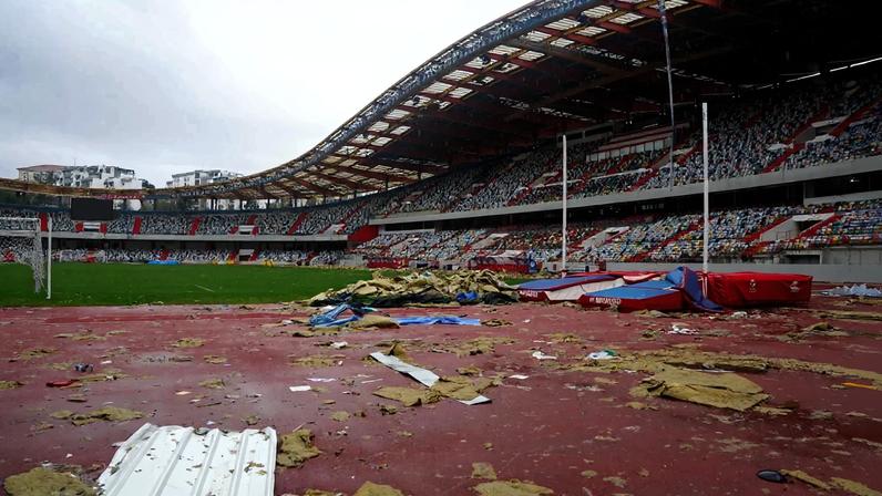 Leiria investe 3,8 milhões para reparar coberturas de pavilhões e estádio