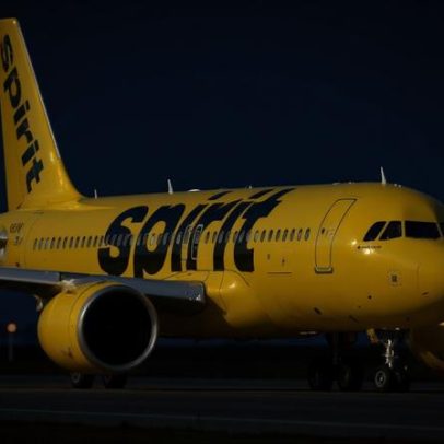 Trump e companhias aéreas acordam apoio a clientes e funcionários da Spirit