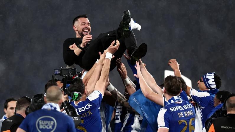 Farioli mira prolongar o sucesso do FC Porto