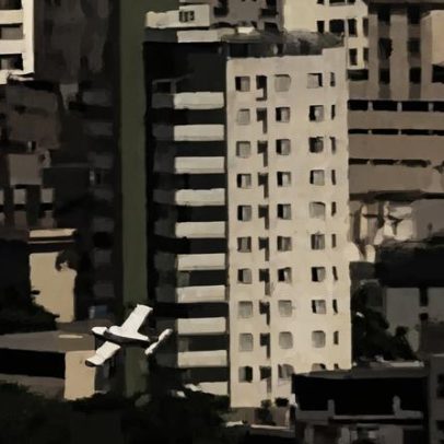 Avião cai e atinge prédio em Belo Horizonte; duas mortes