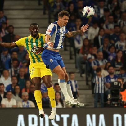 FC Porto exerce opção de compra de Jakub Kiwior