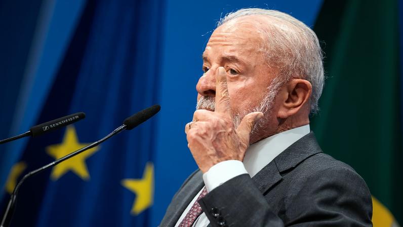 Lula da Silva faz radioterapia após remoção de cancro de pele no couro cabeludo