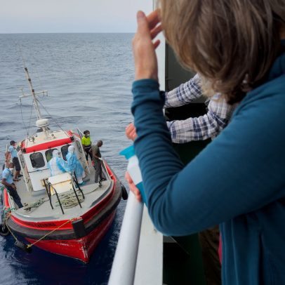 Navio de todos os medos chega às Canárias