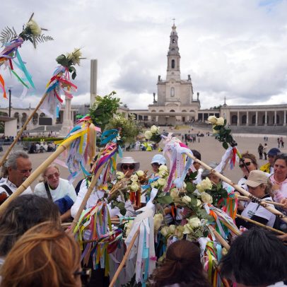 Conflitos levam mais jovens a peregrinar a Fátima