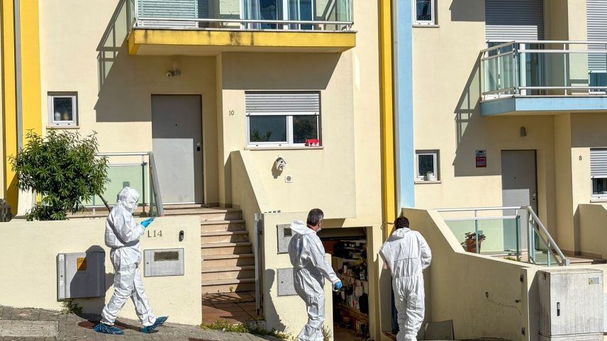 Homem encontrado morto em residência na Nazaré