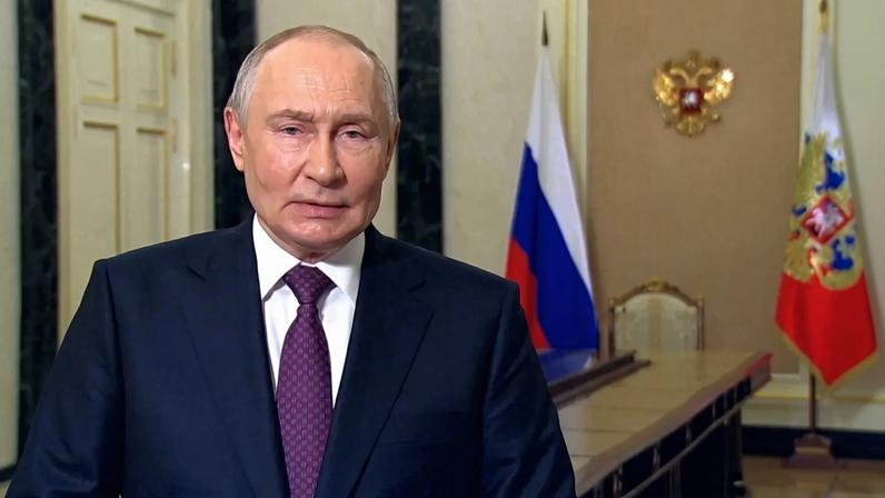 Putin chega a Pequim para reunião com Xi Jinping