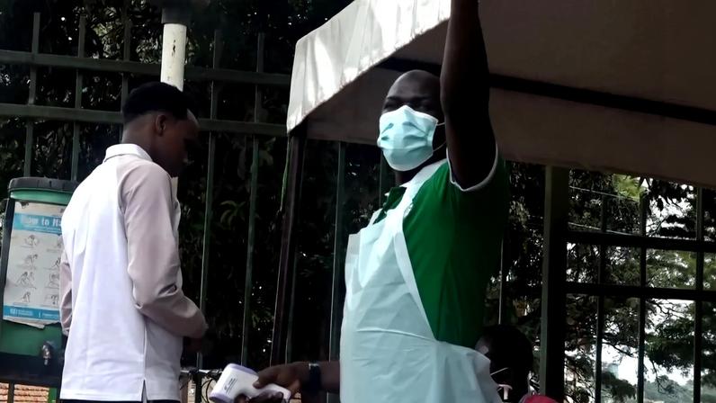 Medicina do Viajante pede a quem viajar para o Uganda para ter "estratégia de contingência" devido a surto de ébola