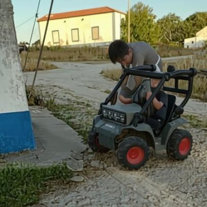 Autoridades francesas abrem inquérito sobre irmãos abandonados
