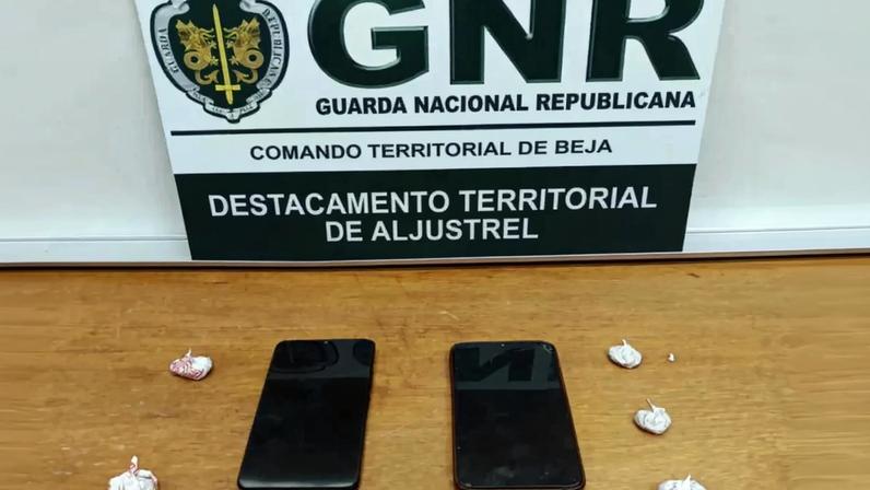 Bombeira e dois funcionários da Câmara de Ferreira do Alentejo acusados de tráfico de droga