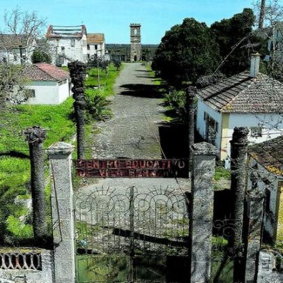 Estado vende cortiça de antiga casa de correção abandonada