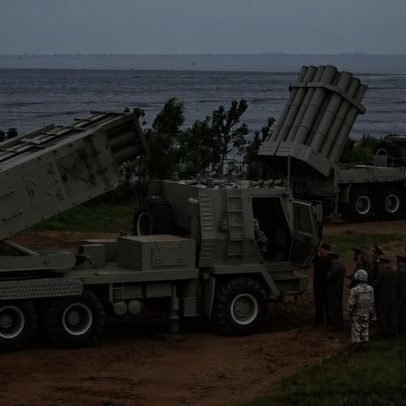 Coreia do Norte realiza primeiro teste de mísseis guiados por IA