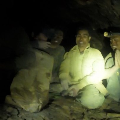 Homens ficam encurralados numa caverna enquanto procuravam ouro