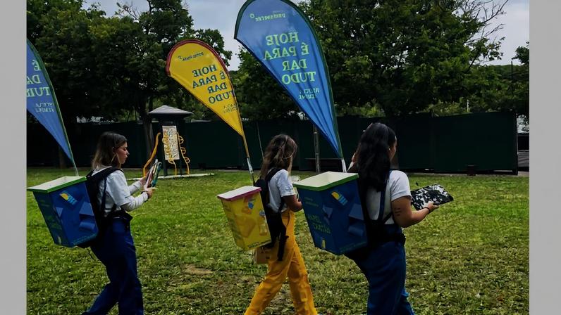 Ponto Verde incentiva reciclagem de embalagens na Feira do Livro