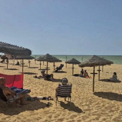 Nadadores Salvadores defendem vigilância das praias para além da época balnear