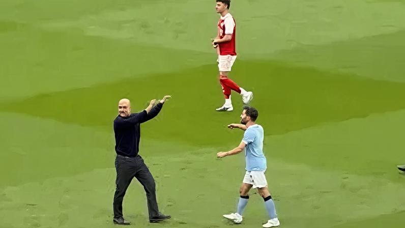 Bernardo Silva e os 9 anos no Man. City: «Houve muitos momentos em que senti 'somos a melhor equipa do Mundo'»