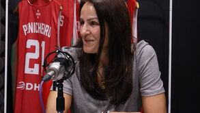 Ticha Penicheiro: jogos contra rapazes, assistências virais e o patrão espião