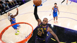 LeBron James com futuro indefinido alimenta dúvidas sobre NBA