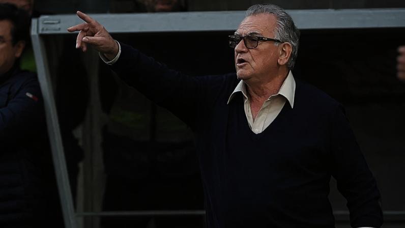 João Alves treinou Farense e Belenenses