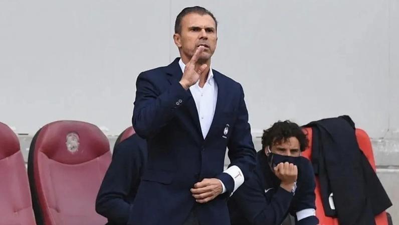 Milton Mendes é o novo treinador do Marco