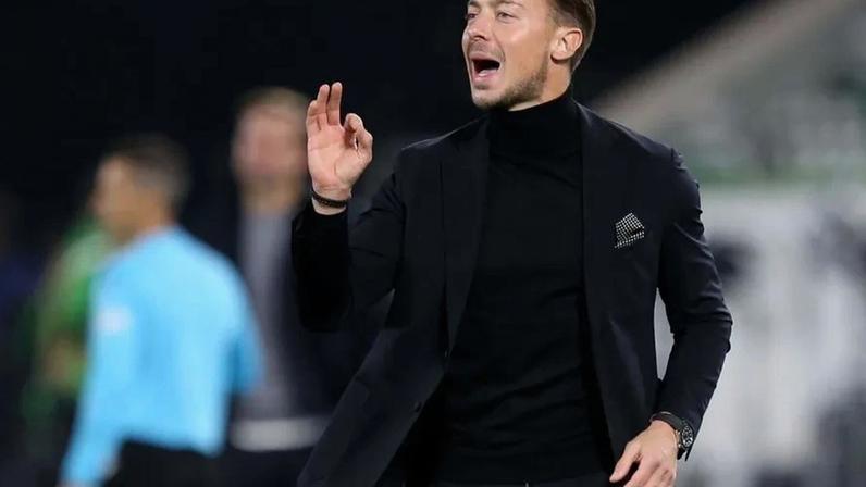 Milan aposta em dois nomes fortes para o futuro técnico