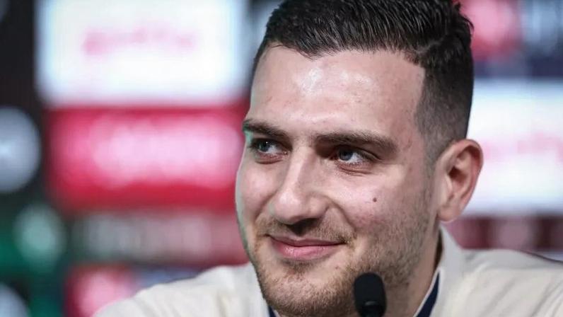 Diogo Dalot, internacional português