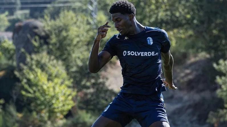 Alverca mostra interesse em Vivaldo Semedo