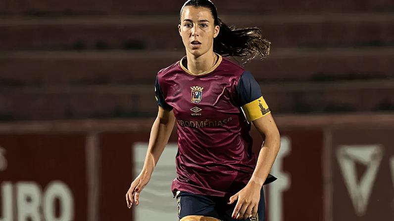 Carolina Correia segue para a Fiorentina