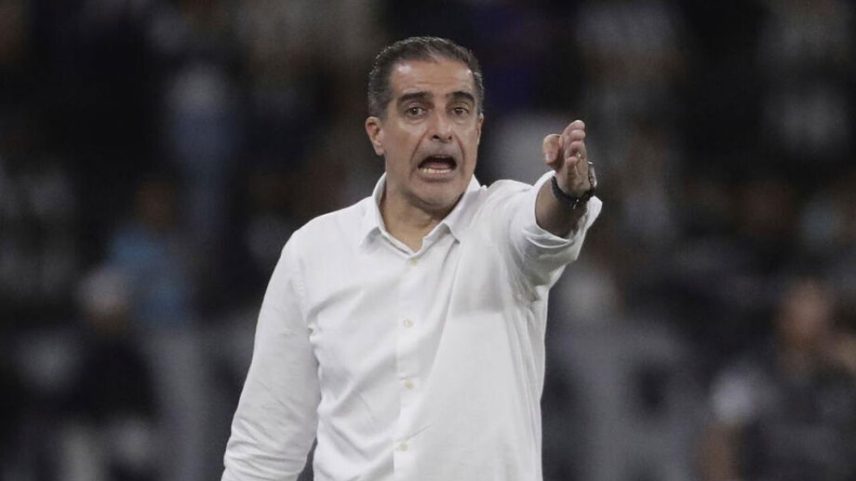 Renato Paiva segue para Santos Laguna, clube mexicano