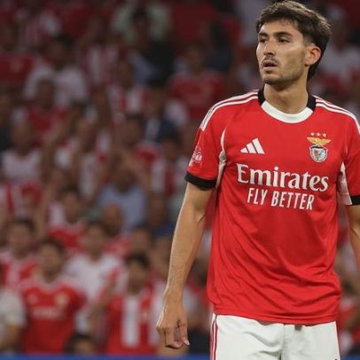 Torino pretende negociar Obrador, mas depende do treinador do Benfica