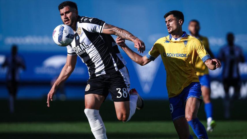 Nacional faz último treino antes do jogo com o Santa Clara nos Açores