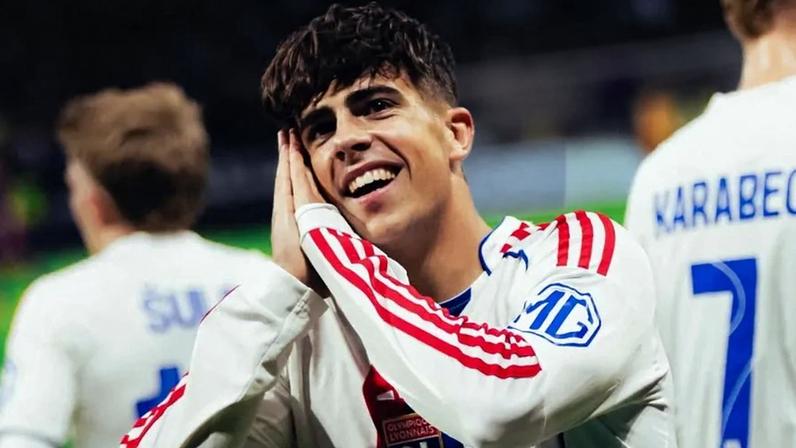 Pai de Afonso Moreira celebra esforço rumo à Seleção Nacional