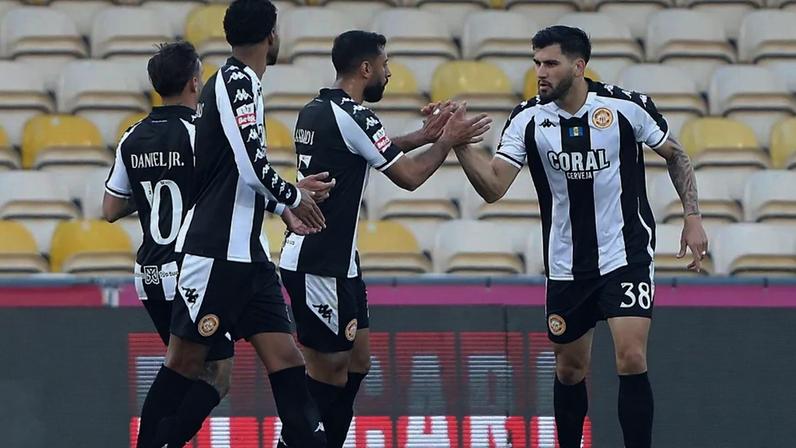Zé Vítor não vai aos Açores