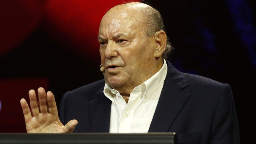 António Simões pede a Rui Costa terminar com as 'semanas à Trump' e deixar palavras de esperança