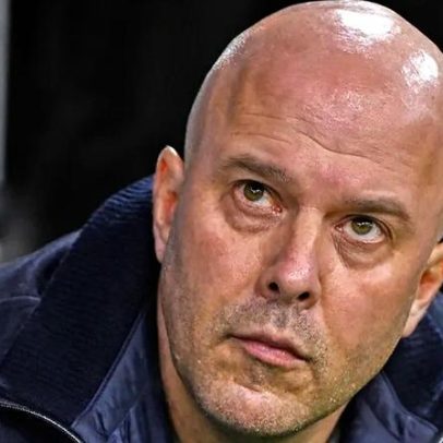 Arne Slot deixa o Liverpool