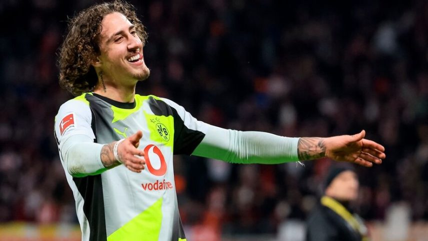 Fábio Silva faz manchete em Espanha
