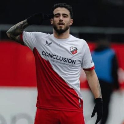 Utrecht ativa opção de compra de Ángel Alarcón ao FC Porto