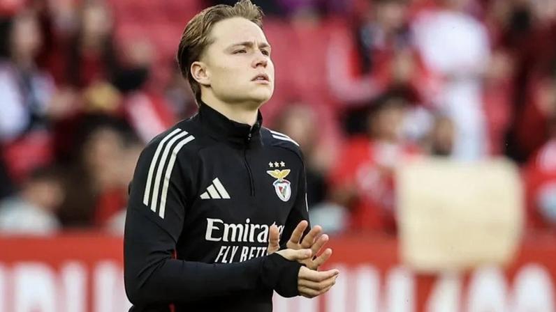 Schjelderup foi um dos destaques do Benfica na reta final da temporada