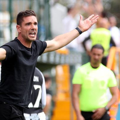 Santa Clara regista cinco baixas na equipa