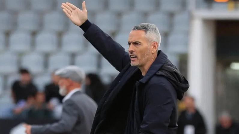 Carlos Vicens destaca substituição de Mourinho e saída de Guardiola