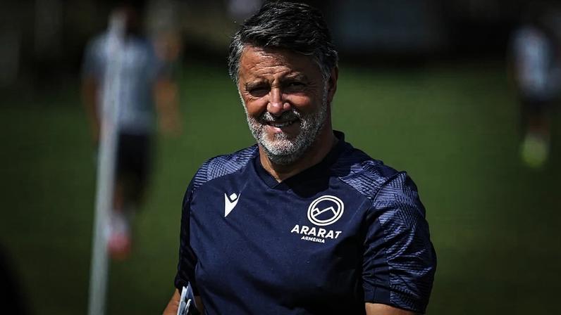 Ararat-Armenia, de Manuel Tulipa, sagra-se campeão