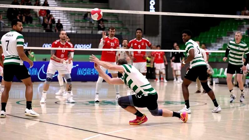 Benfica empata final com Sporting após jogar em casa