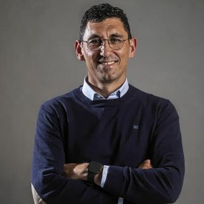 João Tomás torna-se doutor após carreira como investigador