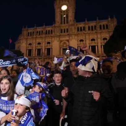 Avenida dos Aliados fecha ao trânsito para serenata