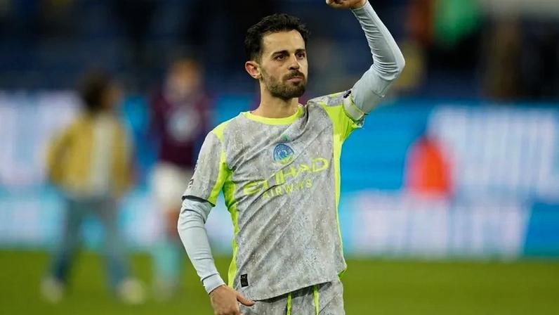 Bernardo Silva é alvo de interesse do Galatasaray