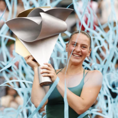 Marta Kostyuk vence o torneio de Madrid
