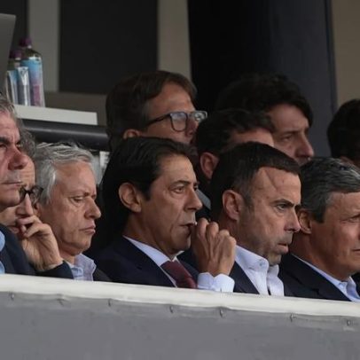 Rui Costa critica árbitro Correia por impedir Benfica de chegar à Champions